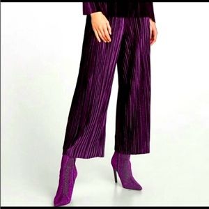 NEW Zara Pleated Velvet Trousers